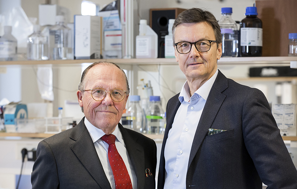 Håkan Mellstedt, professor i onkologisk bioterapi och Thomas Olin, vd för Kancera. Foto: Thomas Henrikson